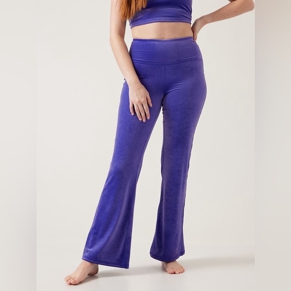 Athleta‎ Elation Velvet Flare Pant Noble Bleu NWT Size S - Picture 1 of 11